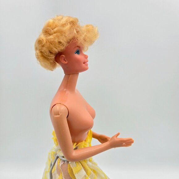 1978 Pretty Changes Barbie Doll Some Original Clothes Yellow 2598 Mattel Read - Picture 11 of 16